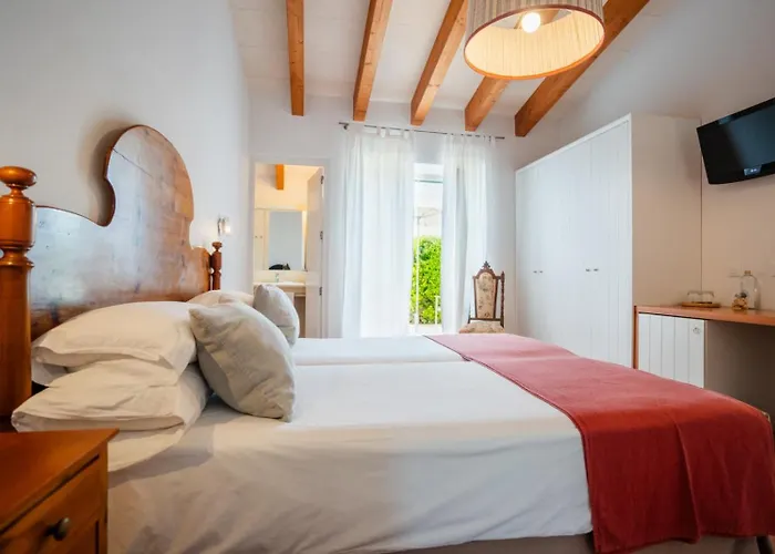 Rural Binigaus Vell Hotel 4*